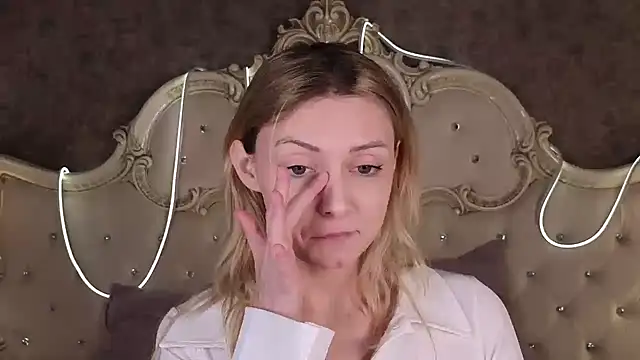 CindyFors online show from 10/16/25, 09:05