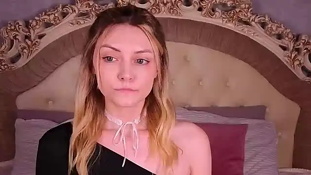 CindyFors online show from 10/26/25, 08:59