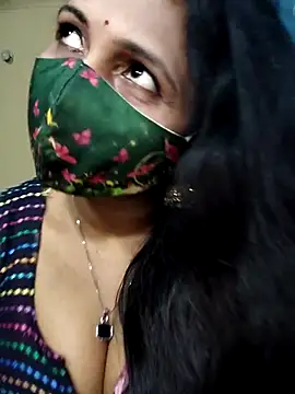 Snapshot of Hotty_Sonali chatting on 11/13/25, 12:42 Hotty Sonali online show from 11/13/25, 12:42