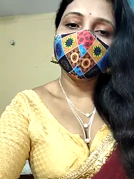 Snapshot of Hotty_Sonali chatting on 11/14/25, 12:42 Hotty Sonali online show from 11/14/25, 12:42