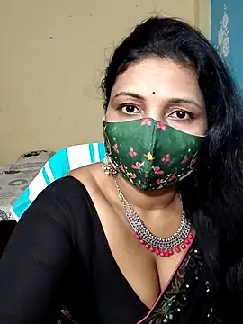 Snapshot of Hotty_Sonali chatting on 11/15/25, 12:41 Hotty Sonali online show from 11/15/25, 12:41