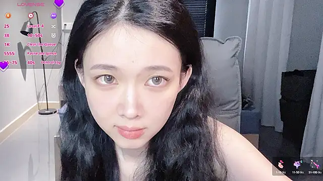 NiNi-baby520 online show from 09/29/25, 07:24