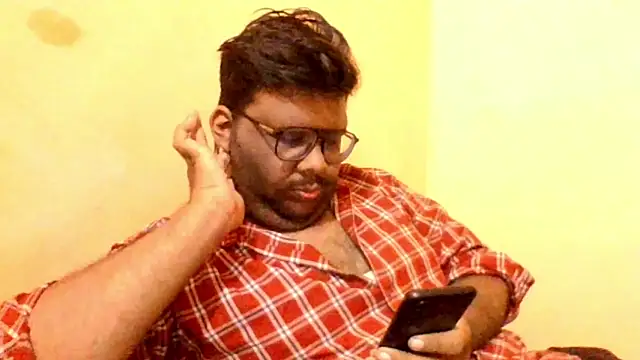 brownbear6 online show from 10/27/25, 06:23