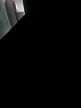 Snapshot of picademelpk222 chatting on 10/21/25, 04:13 picademelpk222 online show from 10/21/25, 04:13