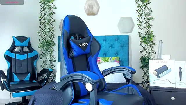  taylor black online show from 10/31/25, 03:13