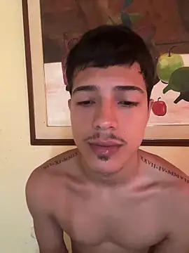 Snapshot of Diego_nicky1 chatting on 10/06/25, 03:31 Diego nicky1 online show from 10/06/25, 03:31