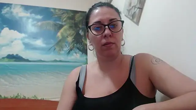 jollene online show from 10/28/25, 02:09