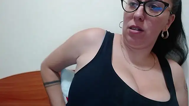 jollene online show from 11/09/25, 02:04