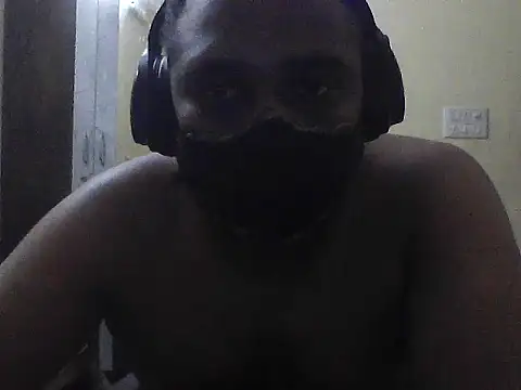 Snapshot of krishnlover chatting on 09/17/25, 08:16 krishnlover online show from 09/17/25, 08:16