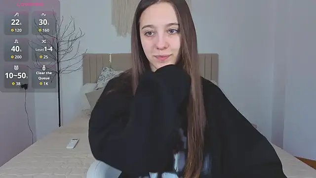 Snapshot of Little_cherryy__ chatting on 11/19/25, 07:52 Little cherryy online show from 11/19/25, 07:52