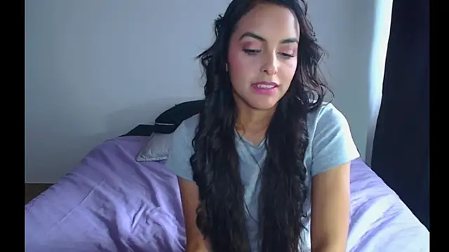 Snapshot of carog1c chatting on 11/23/25, 05:57 carog1c online show from 11/23/25, 05:57