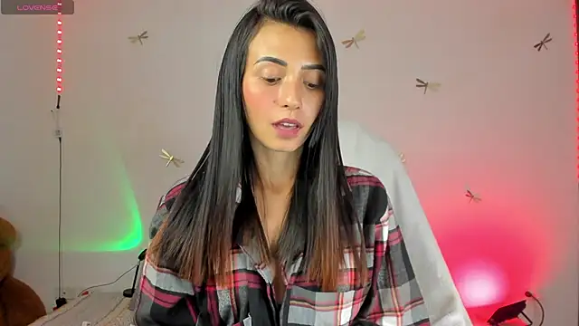 princessluna 19 online show from 10/14/25, 11:38