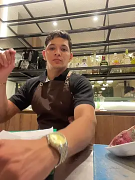 Snapshot of RobinLenoxx chatting on 10/29/25, 02:03 RobinLenoxx online show from 10/29/25, 02:03