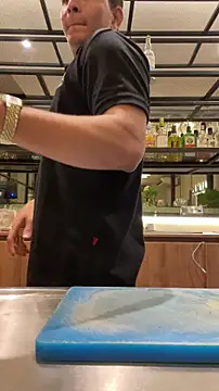 Snapshot of RobinLenoxx chatting on 11/13/25, 12:09 RobinLenoxx online show from 11/13/25, 12:09