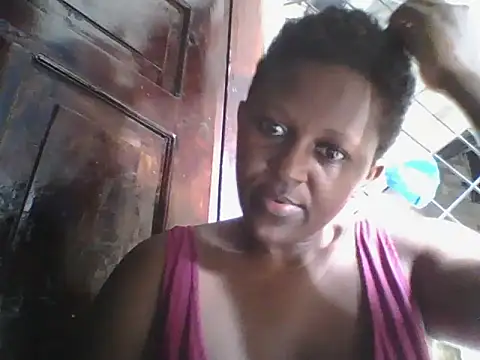 Snapshot of Sweetdate_ chatting on 10/24/25, 12:56 Sweetdate online show from 10/24/25, 12:56