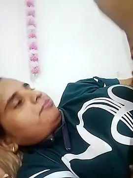 JHILMIL online show from 11/06/25, 04:41