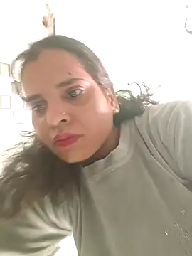 JHILMIL online show from 11/18/25, 04:17