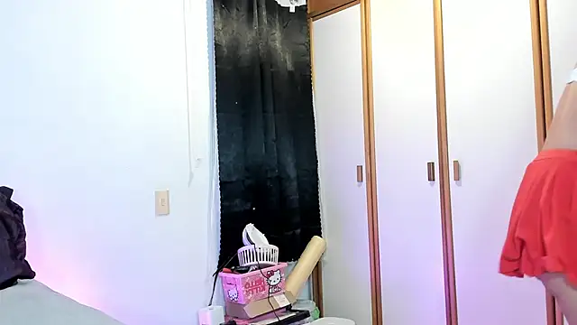 Snapshot of Londonttipton chatting on 11/27/25, 05:42 Londonttipton online show from 11/27/25, 05:42