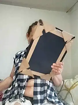 Cailinmilf online show from 11/21/25, 10:58