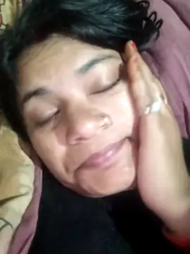 couple 71 online show from 11/28/25, 08:11