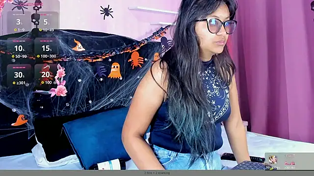 Azul Moon online show from 10/25/25, 03:47