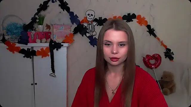 Snapshot of OceanicDawn chatting on 10/30/25, 06:26 OceanicDawn online show from 10/30/25, 06:26