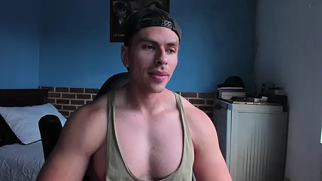 Snapshot of justinkarter chatting on 09/09/25, 05:34 justinkarter online show from 09/09/25, 05:34