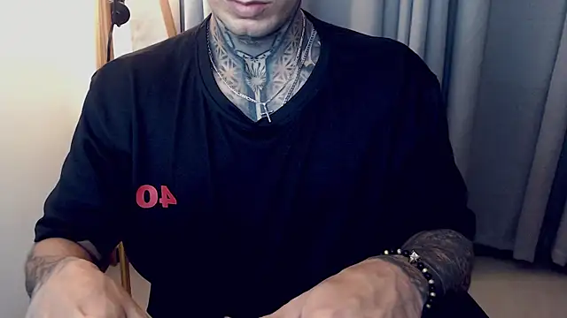 Snapshot of Shane_Clay chatting on 11/15/25, 11:54 Shane Clay online show from 11/15/25, 11:54