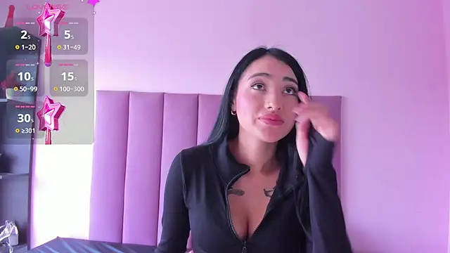 violet myerrs online show from 10/16/25, 04:41