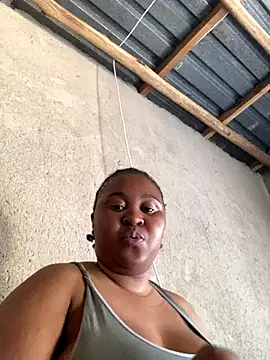 ChubbyAssyiyer online show from 10/24/25, 09:38