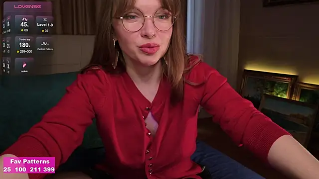 Snapshot of IkonaDidi chatting on 11/16/25, 05:24 IkonaDidi online show from 11/16/25, 05:24