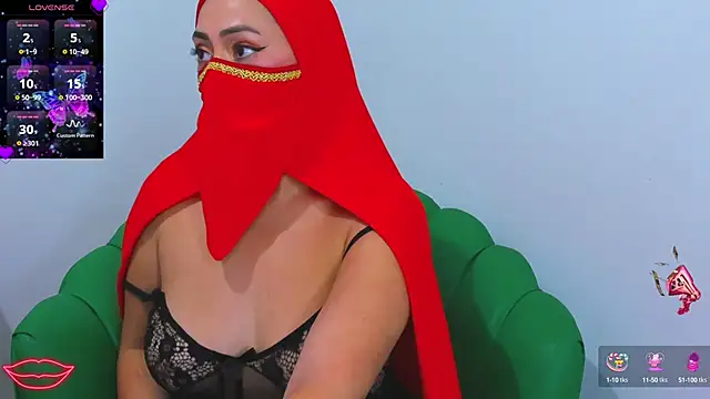 Aisha Malek online show from 10/11/25, 09:24