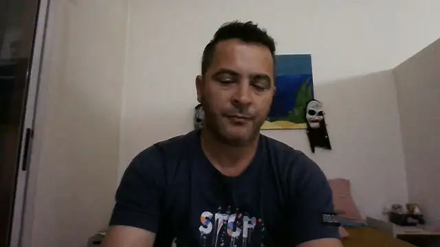 Snapshot of geryrebe7 chatting on 11/23/25, 03:28 geryrebe7 online show from 11/23/25, 03:28