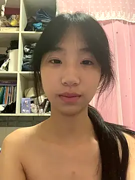 xiaotao-999 online show from 09/20/25, 04:52