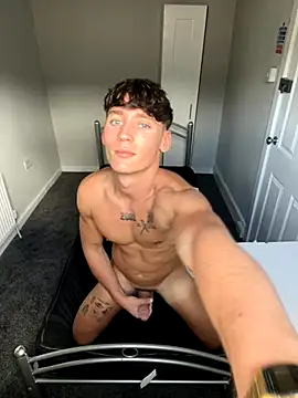 naughtyboy0124 online show from 10/09/25, 01:20