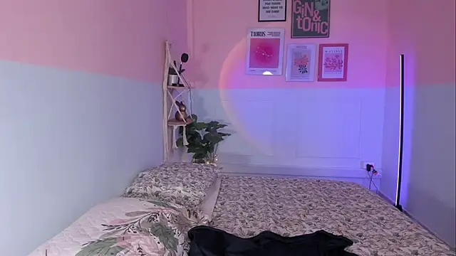 Snapshot of Camila_Rivers chatting on 10/09/25, 12:03 Camila Rivers online show from 10/09/25, 12:03