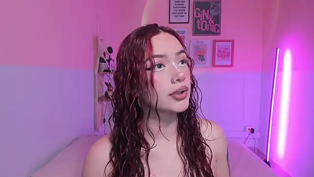 Snapshot of Camila_Rivers chatting on 10/14/25, 12:17 Camila Rivers online show from 10/14/25, 12:17