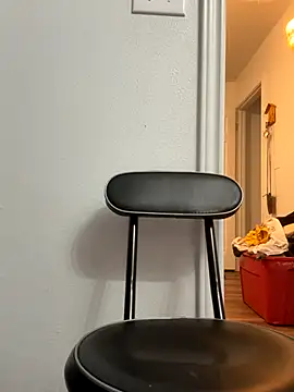 Snapshot of Unicorn_Hunter@xh chatting on 11/21/25, 07:01 Unicorn Hunterxh online show from 11/21/25, 07:01