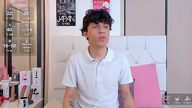 Axel  Evans online show from 11/18/25, 12:20