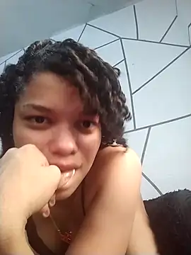 ChloeRaviss online show from 10/30/25, 09:59