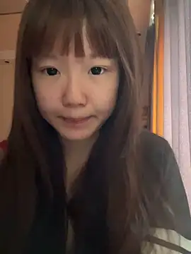 D-033 online show from 11/05/25, 04:23