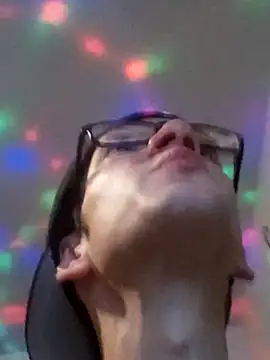 Deanyo792 online show from 10/27/25, 06:17