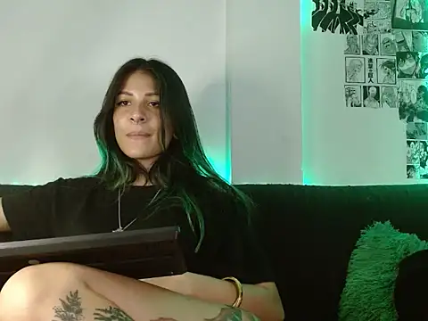 Chloe paytone online show from 10/05/25, 01:15