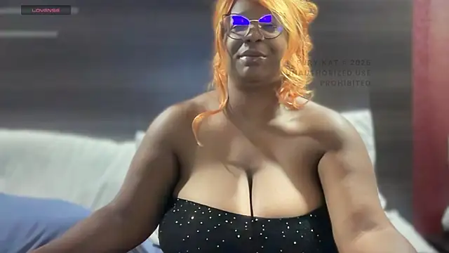 furykat1 online show from 11/01/25, 07:38