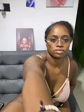 darle volant online show from 10/24/25, 04:42