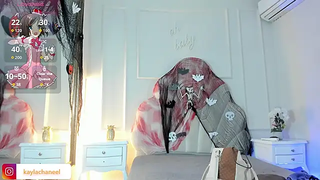 Snapshot of Kaylachannell chatting on 10/30/25, 03:41 Kaylachannell online show from 10/30/25, 03:41