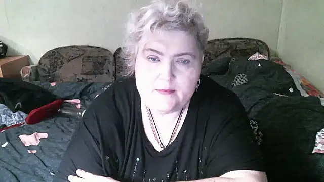 Snapshot of Lana555 chatting on 11/02/25, 04:31 Lana555 online show from 11/02/25, 04:31