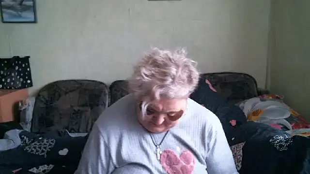 Snapshot of Lana555 chatting on 11/08/25, 09:53 Lana555 online show from 11/08/25, 09:53