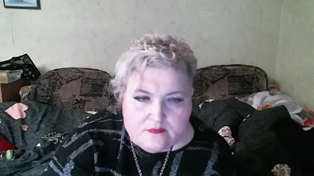 Snapshot of Lana555 chatting on 11/15/25, 09:54 Lana555 online show from 11/15/25, 09:54