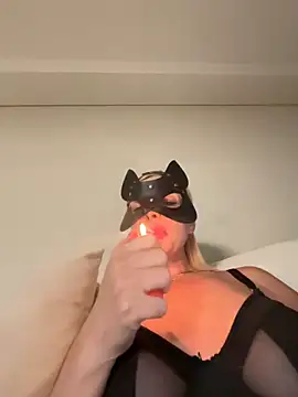 hevesim online show from 10/30/25, 03:24